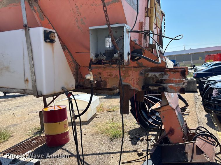 image for item EV1764 Flink 8613 SS spreader