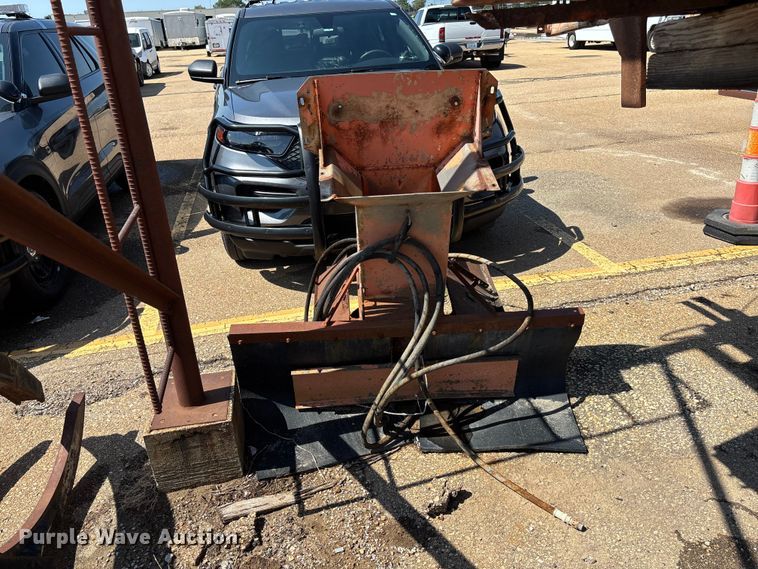 image for item EV1764 Flink 8613 SS spreader