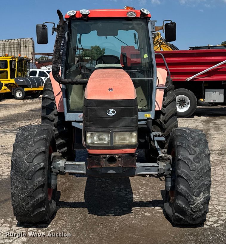 image for item EV1766 Kubota M125X MFWD tractor