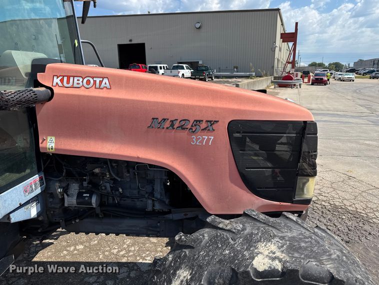 image for item EV1766 Kubota M125X MFWD tractor