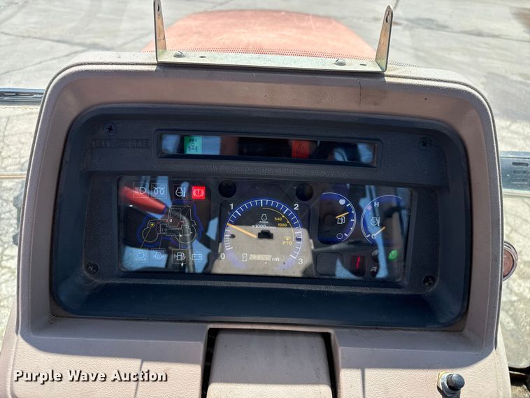 image for item EV1766 Kubota M125X MFWD tractor