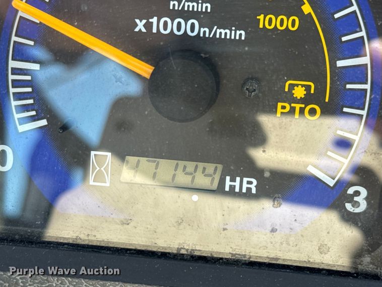 image for item EV1766 Kubota M125X MFWD tractor