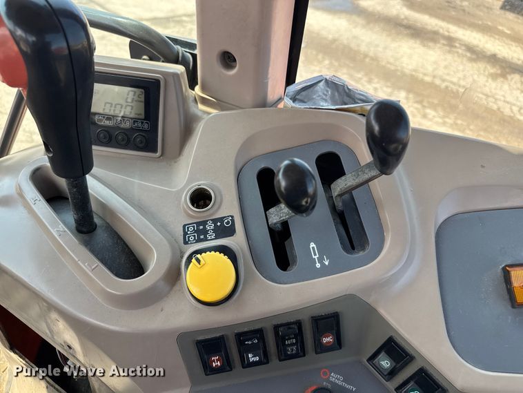 image for item EV1766 Kubota M125X MFWD tractor