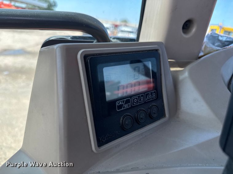 image for item EV1766 Kubota M125X MFWD tractor