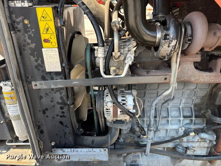 image for item EV1766 Kubota M125X MFWD tractor