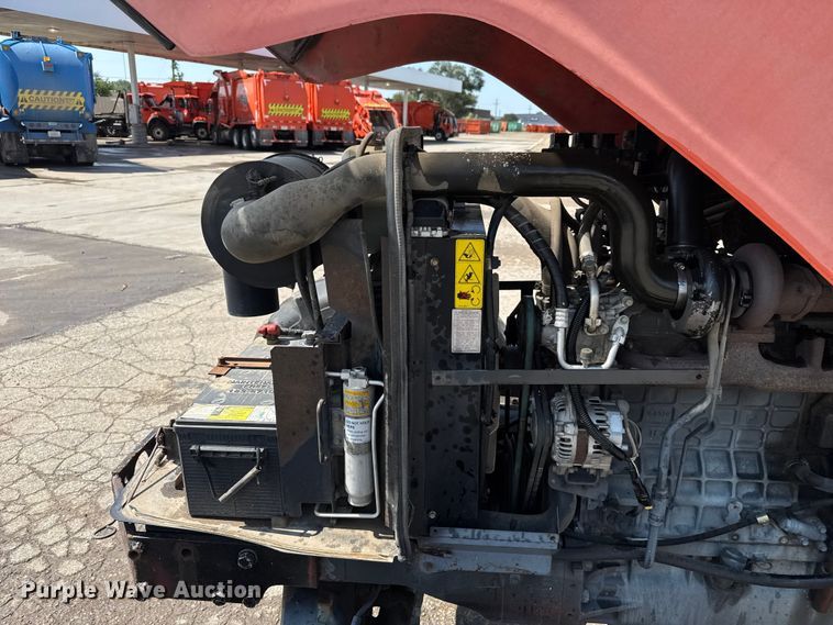 image for item EV1766 Kubota M125X MFWD tractor