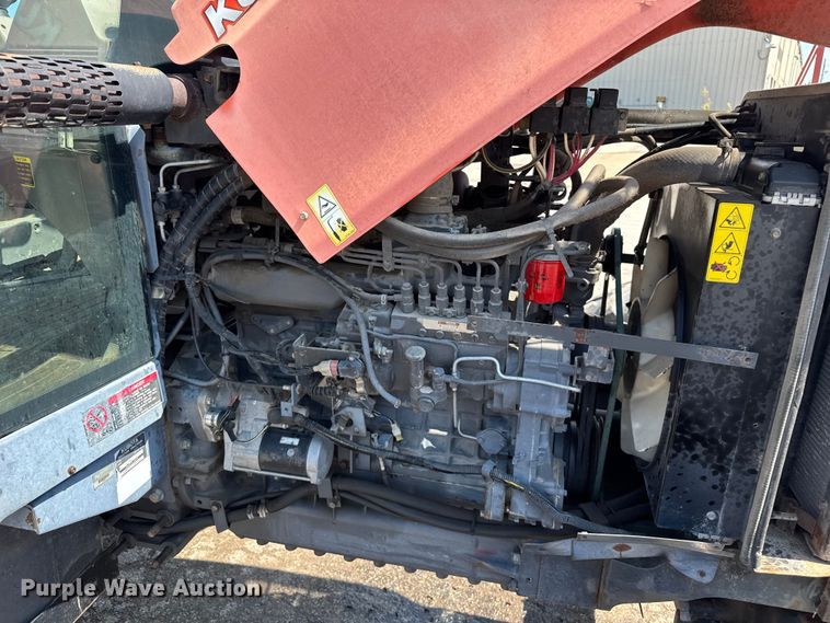 image for item EV1766 Kubota M125X MFWD tractor