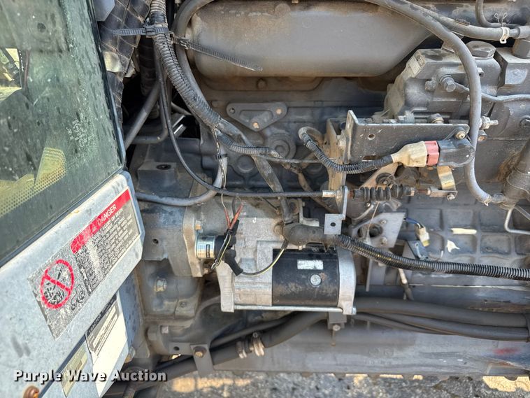 image for item EV1766 Kubota M125X MFWD tractor