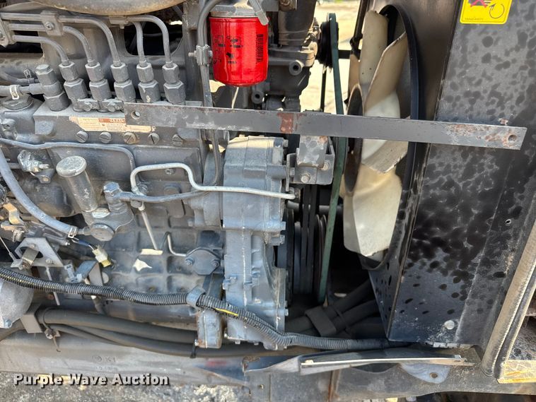 image for item EV1766 Kubota M125X MFWD tractor