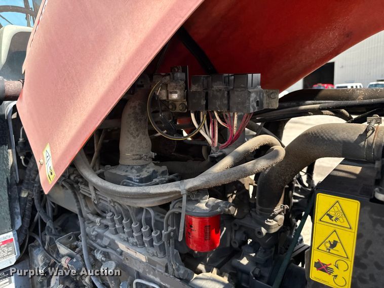 image for item EV1766 Kubota M125X MFWD tractor