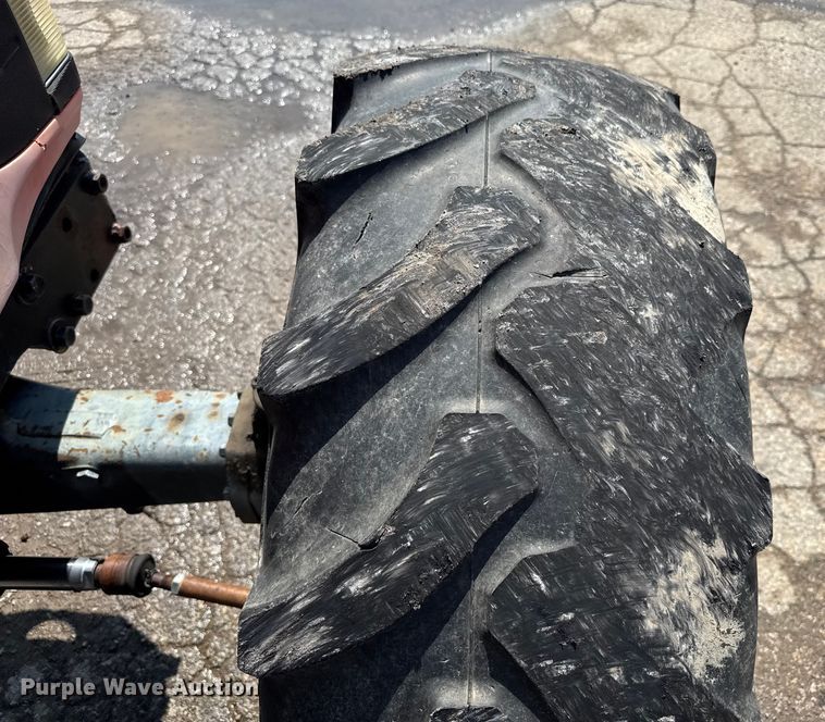 image for item EV1766 Kubota M125X MFWD tractor