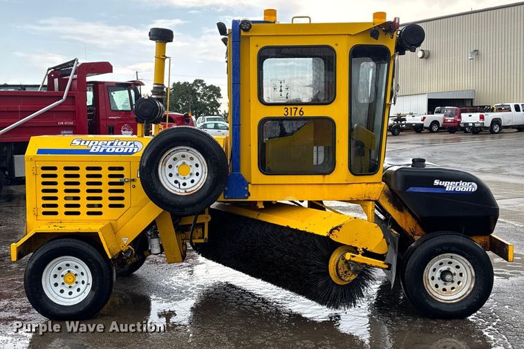 image for item EV1767 Superior Broom DT80K broom