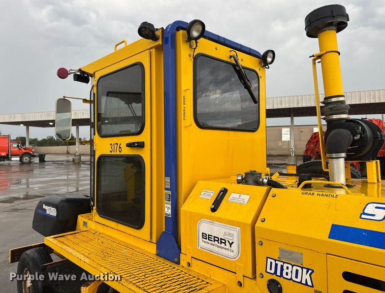 image for item EV1767 Superior Broom DT80K broom