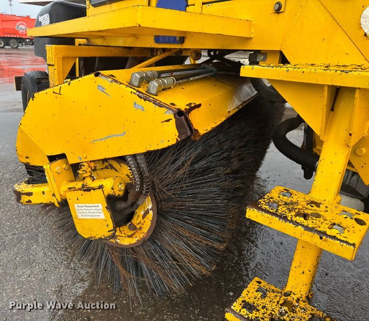 image for item EV1767 Superior Broom DT80K broom