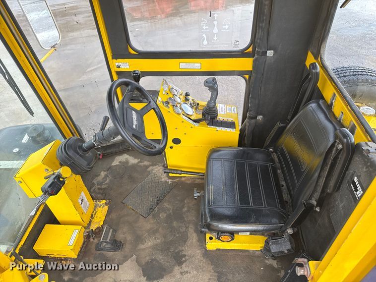 image for item EV1767 Superior Broom DT80K broom