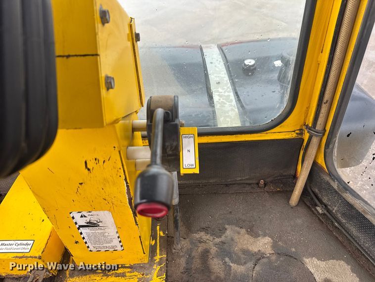 image for item EV1767 Superior Broom DT80K broom