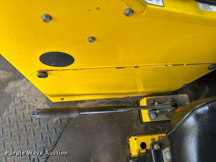 image for item EV1767 Superior Broom DT80K broom