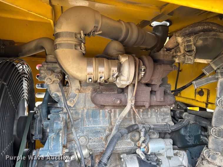 image for item EV1767 Superior Broom DT80K broom