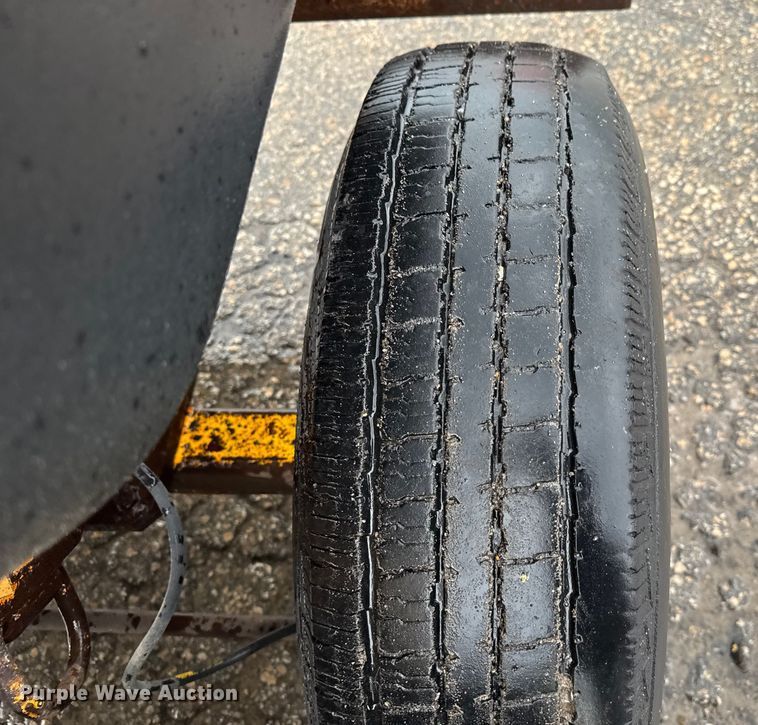 image for item EV1767 Superior Broom DT80K broom