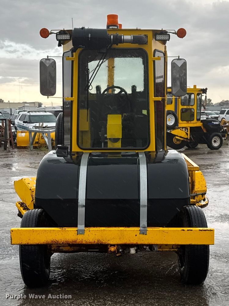 image for item EV1768 Superior Broom DT80K broom