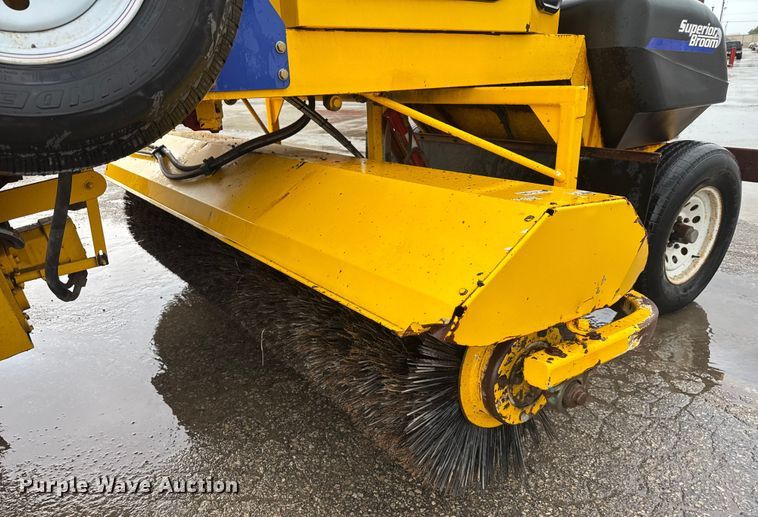 image for item EV1768 Superior Broom DT80K broom