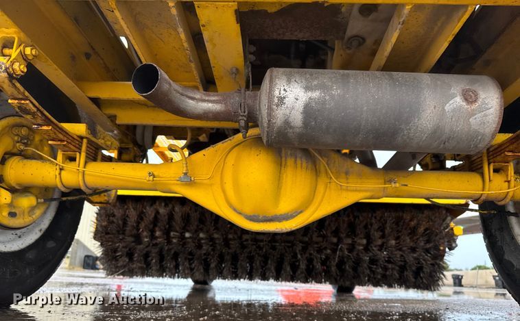 image for item EV1768 Superior Broom DT80K broom