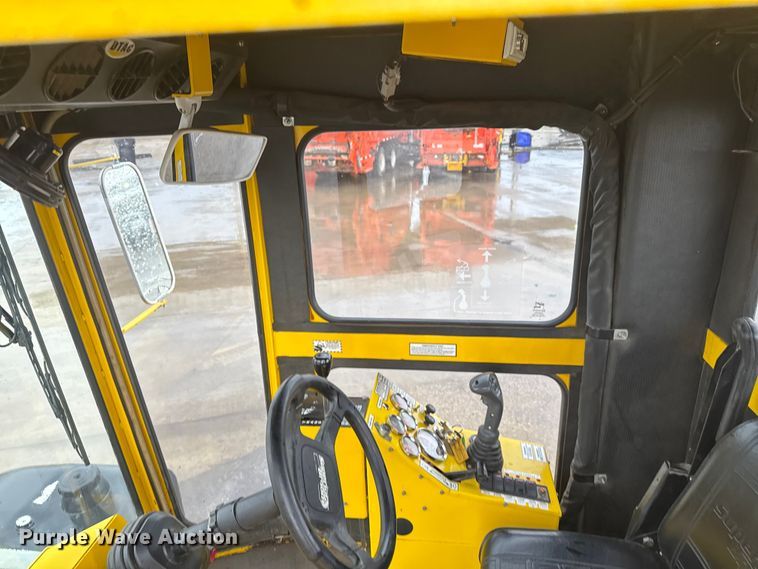 image for item EV1768 Superior Broom DT80K broom