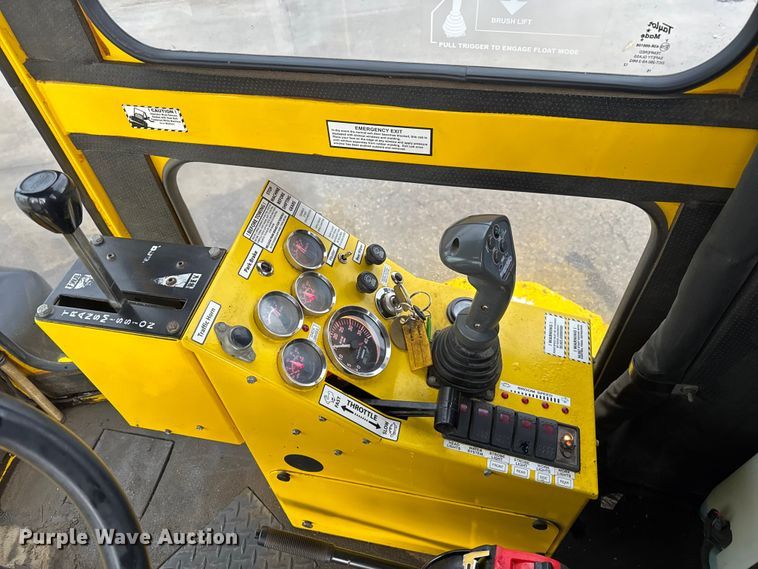 image for item EV1768 Superior Broom DT80K broom