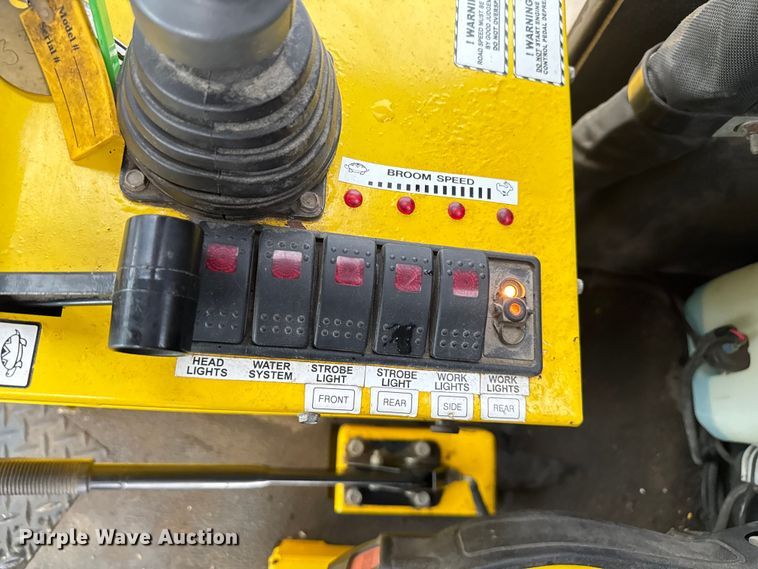 image for item EV1768 Superior Broom DT80K broom