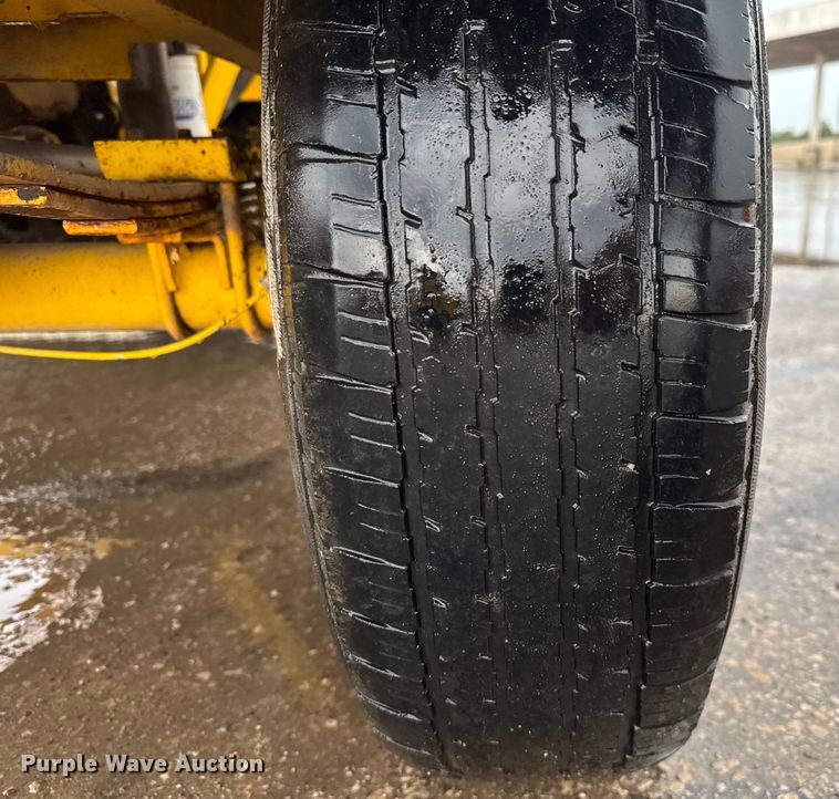 image for item EV1768 Superior Broom DT80K broom