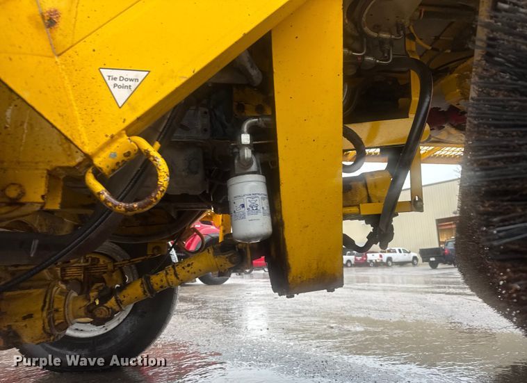 image for item EV1769 Superior Broom DT80K broom