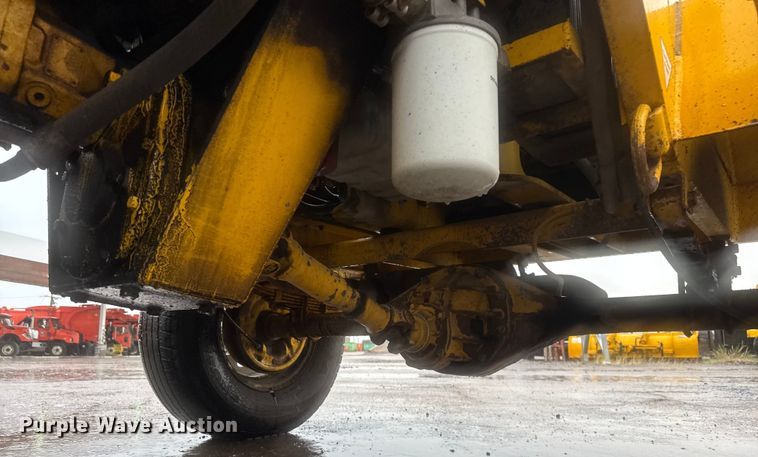 image for item EV1769 Superior Broom DT80K broom