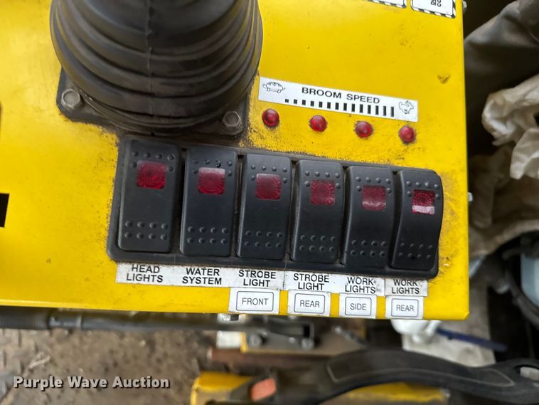 image for item EV1769 Superior Broom DT80K broom