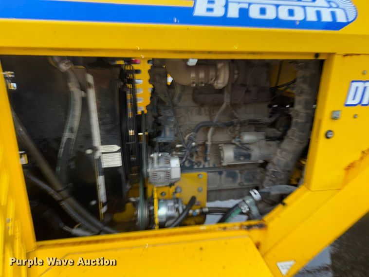 image for item EV1769 Superior Broom DT80K broom