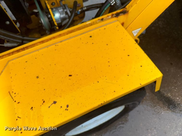 image for item EV1769 Superior Broom DT80K broom