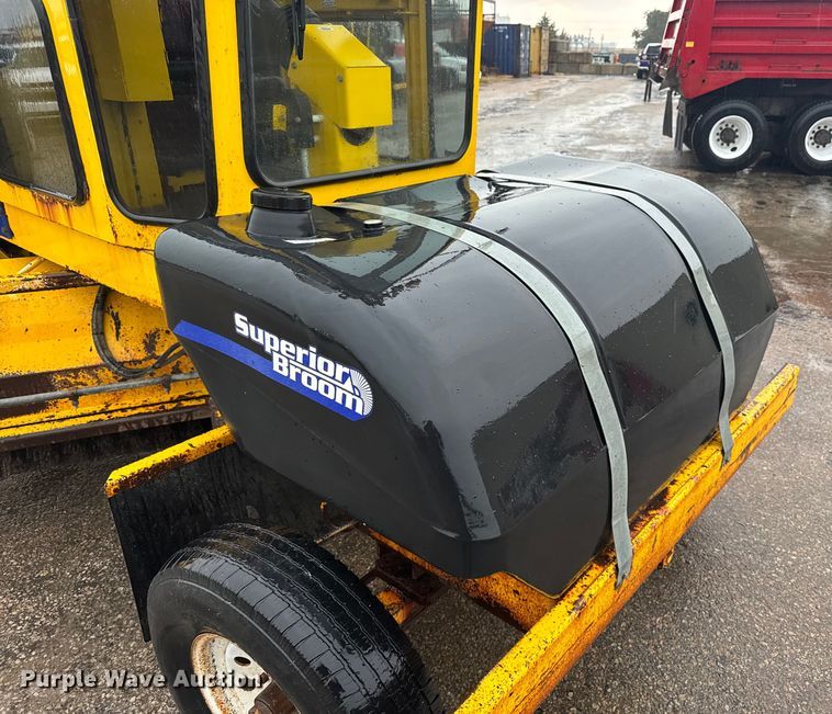 image for item EV1770 Superior Broom DT80K broom