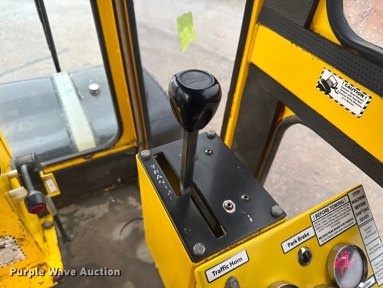 image for item EV1770 Superior Broom DT80K broom