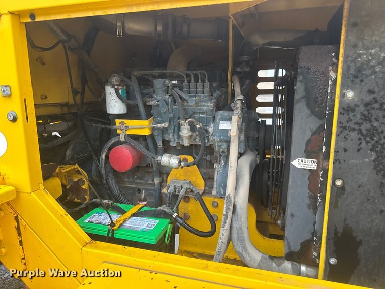 image for item EV1770 Superior Broom DT80K broom