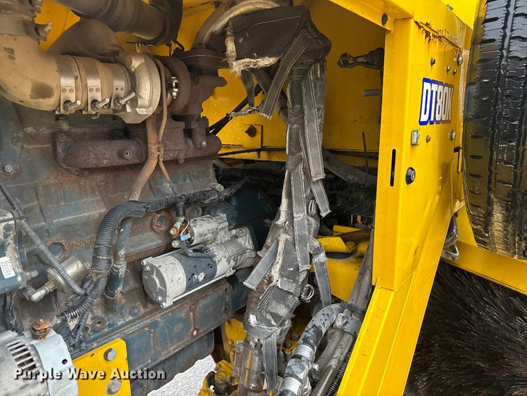 image for item EV1770 Superior Broom DT80K broom