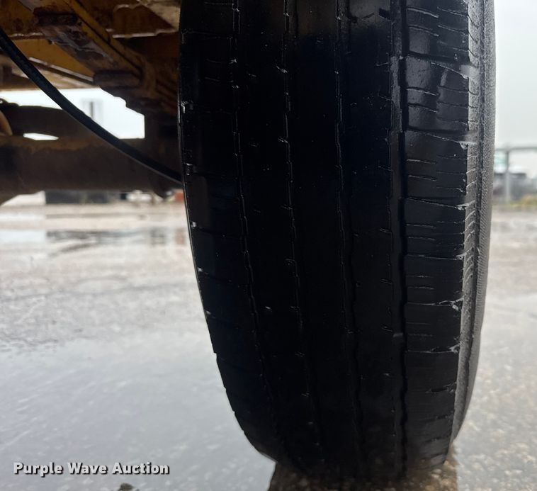 image for item EV1770 Superior Broom DT80K broom