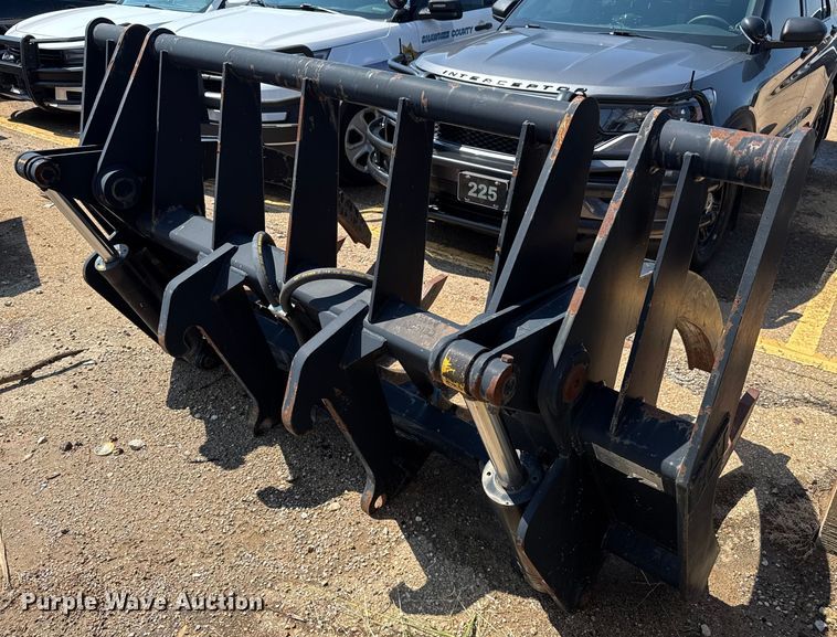 image for item EV1772 Caterpillar 6015C wheel loader grapple bucket