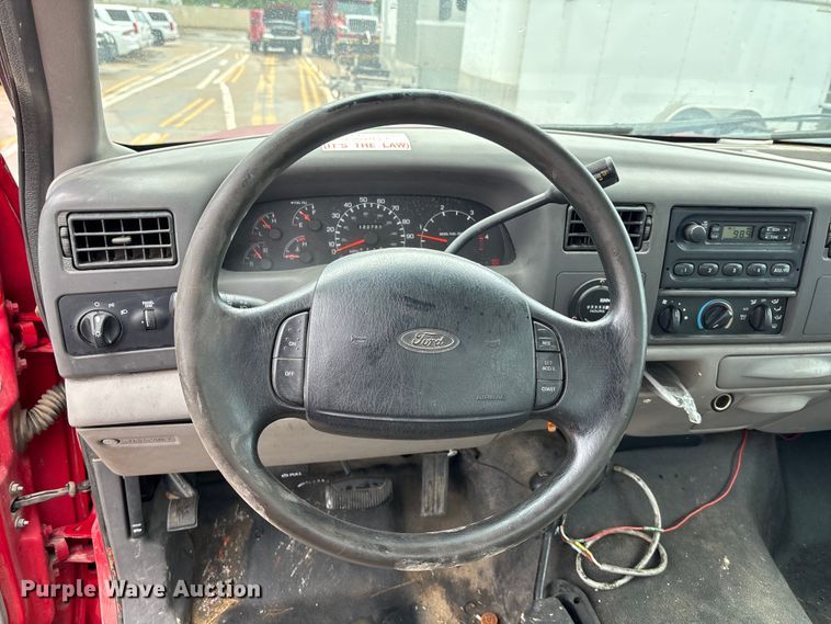 image for item EV1774 1999 Ford F350 Super Duty flatbed pickup truck