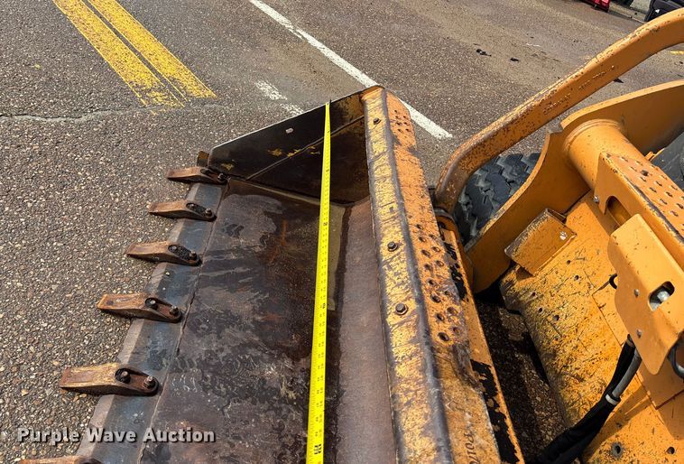 image for item EV1775 2007 Case 450CT tracked skid steer loader