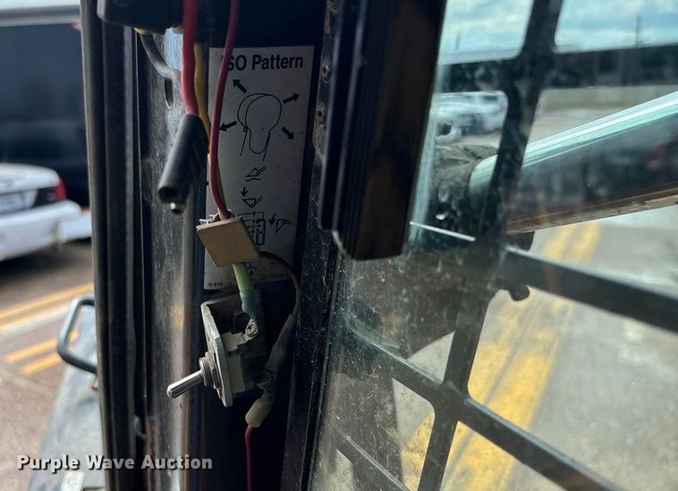 image for item EV1775 2007 Case 450CT tracked skid steer loader