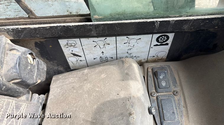 image for item EV1775 2007 Case 450CT tracked skid steer loader