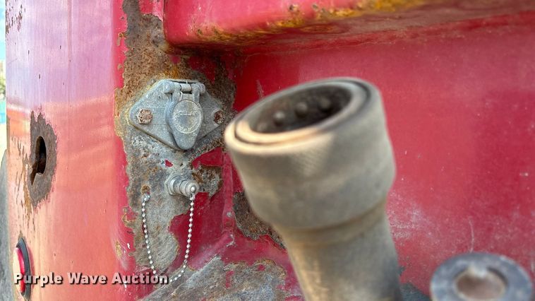 image for item EV1776 2013 International Workstar 7400 dump truck