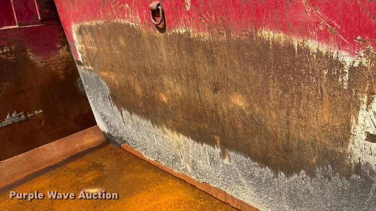 image for item EV1776 2013 International Workstar 7400 dump truck