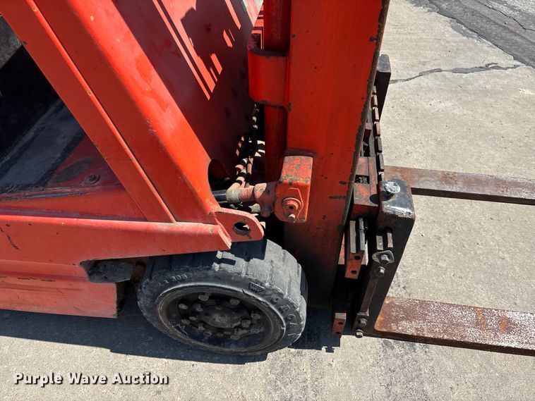 image for item EV1780 Toyota forklift