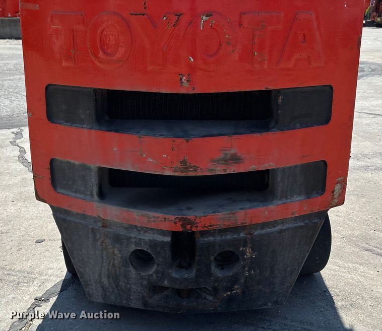 image for item EV1780 Toyota forklift