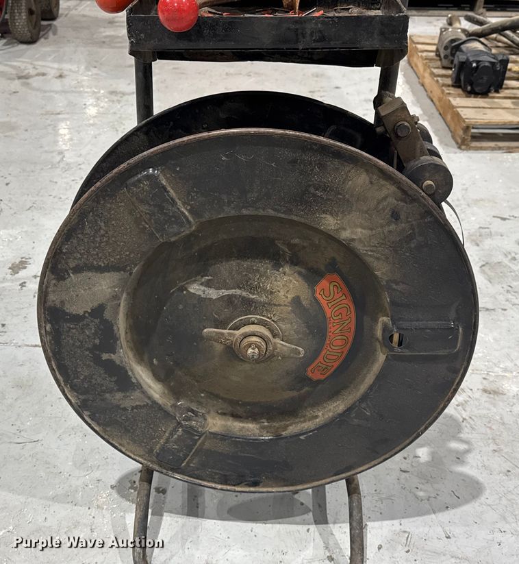 image for item EV1786 Signode  strapping cart 